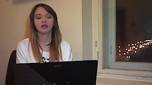 Smoking hot amateur takes cum in her sweet vag