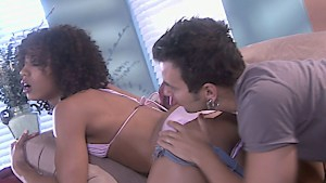 Ebony hottie gets her cutie booty banged